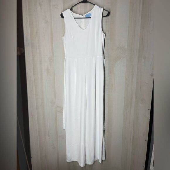 CeCe white sleeveless pants romper‎ v neck, size 2 - Picture 1 of 16